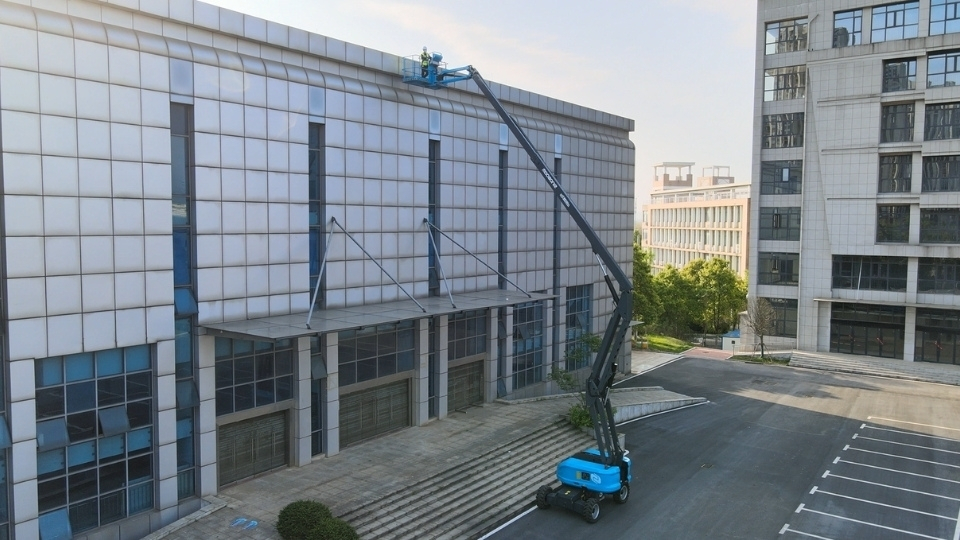 Aliağa Makaslı Eklemli Manlift, Makaslı Eklemli Manlift Aliağa, Aliağa Makaslı Eklemli Manlift Kiralama, Aliağa Makaslı Eklemli Manlift Kiralama Fiyatları