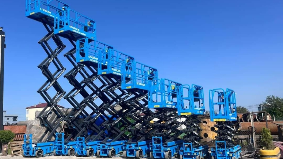 Ulukent Makaslı Eklemli Manlift, Makaslı Eklemli Manlift Ulukent, Ulukent Makaslı Eklemli Manlift Kiralama, Ulukent Makaslı Eklemli Manlift Kiralama Fiyatları