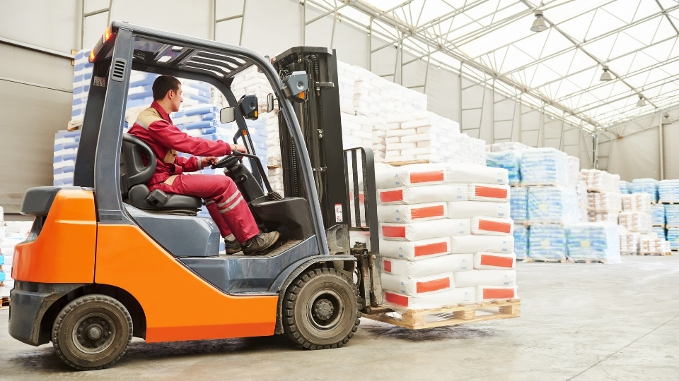 Cumalı Forklift Kiralama, Cumalı Forklift, Cumalı Forklift Kiralama Fiyatları, Cumalı Forklift Kiralama Firmaları, Kemalpaşa Cumalı Forklift Kiralama